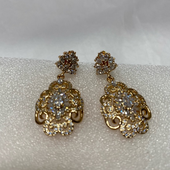 New earrings - Picture 3 of 3